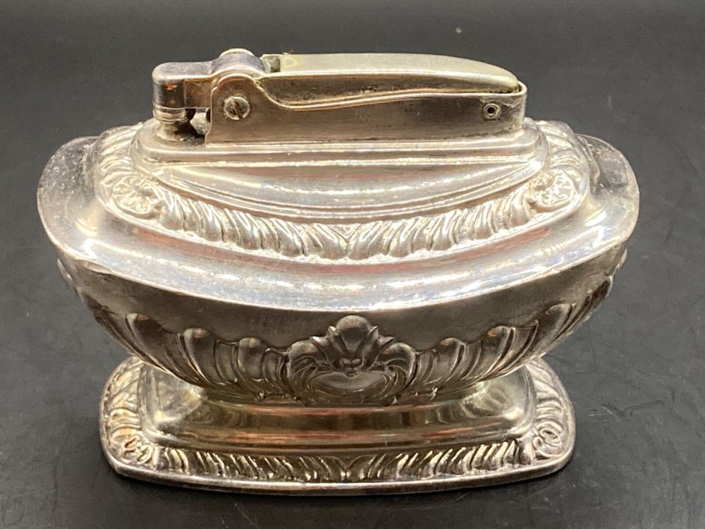 Vintage Ronson “Georgian” Table Lighter