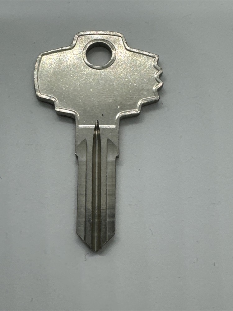 AR2 Uncut Key Blank - Silver