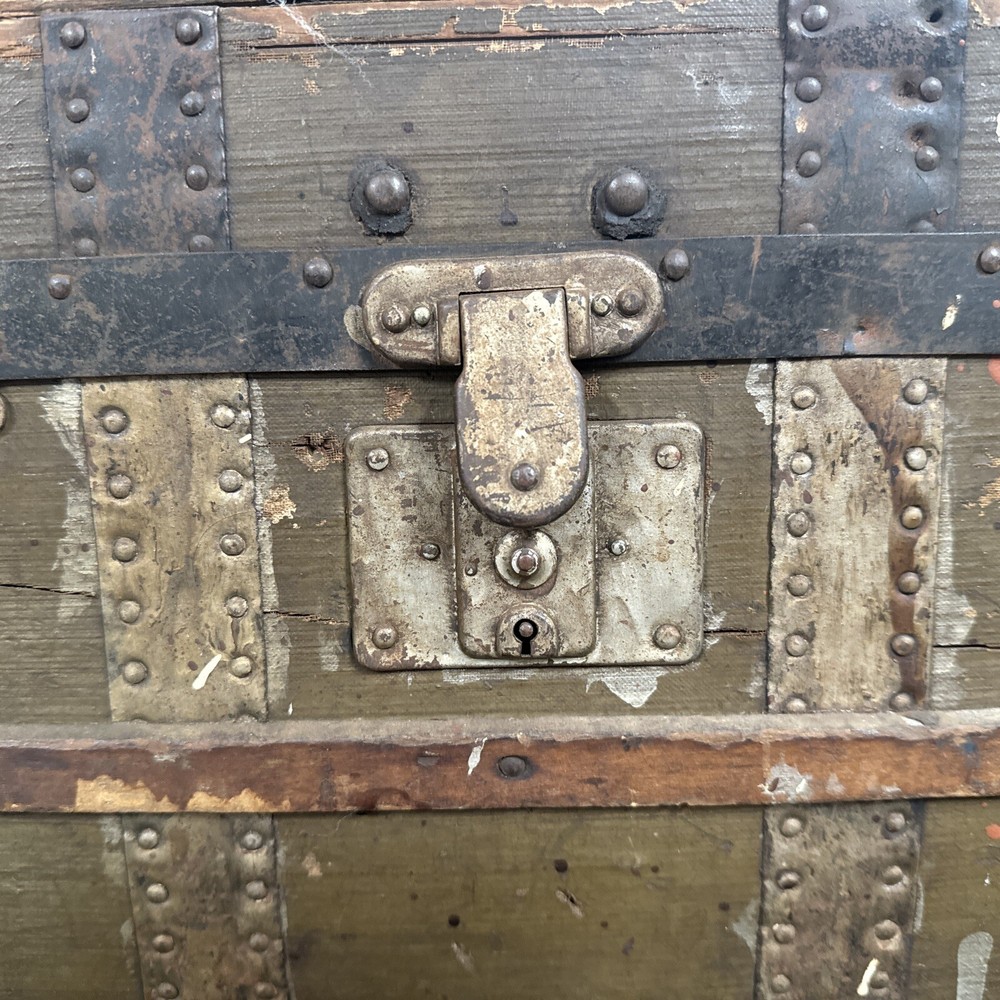 Small Antique Flat Top Steamer Trunk - 16"L