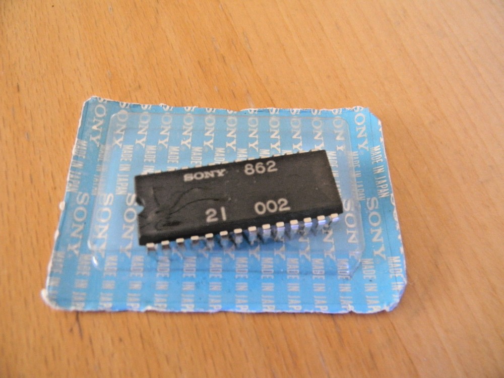CX862  Integrated Circuit