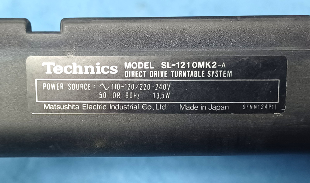 Technics SL1210 MK2 Quartz Direct Drive Turntable Rubber Base Bottom