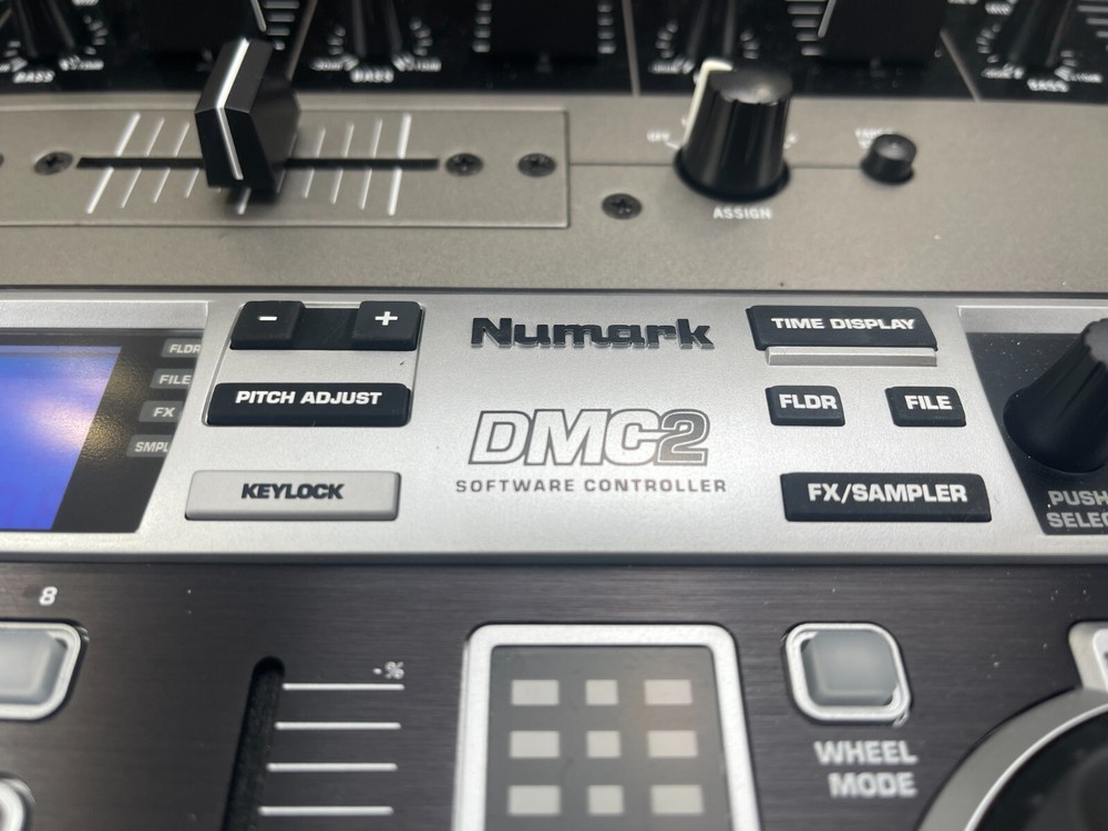 Numark C3 USB DJ Mixer - DMC 2 Software controller- In Flight Case