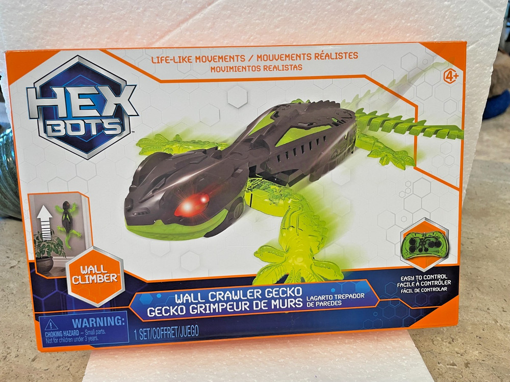 HEX BOTS WALL CLIMBER WALL CRAWLER GECKO BNIB