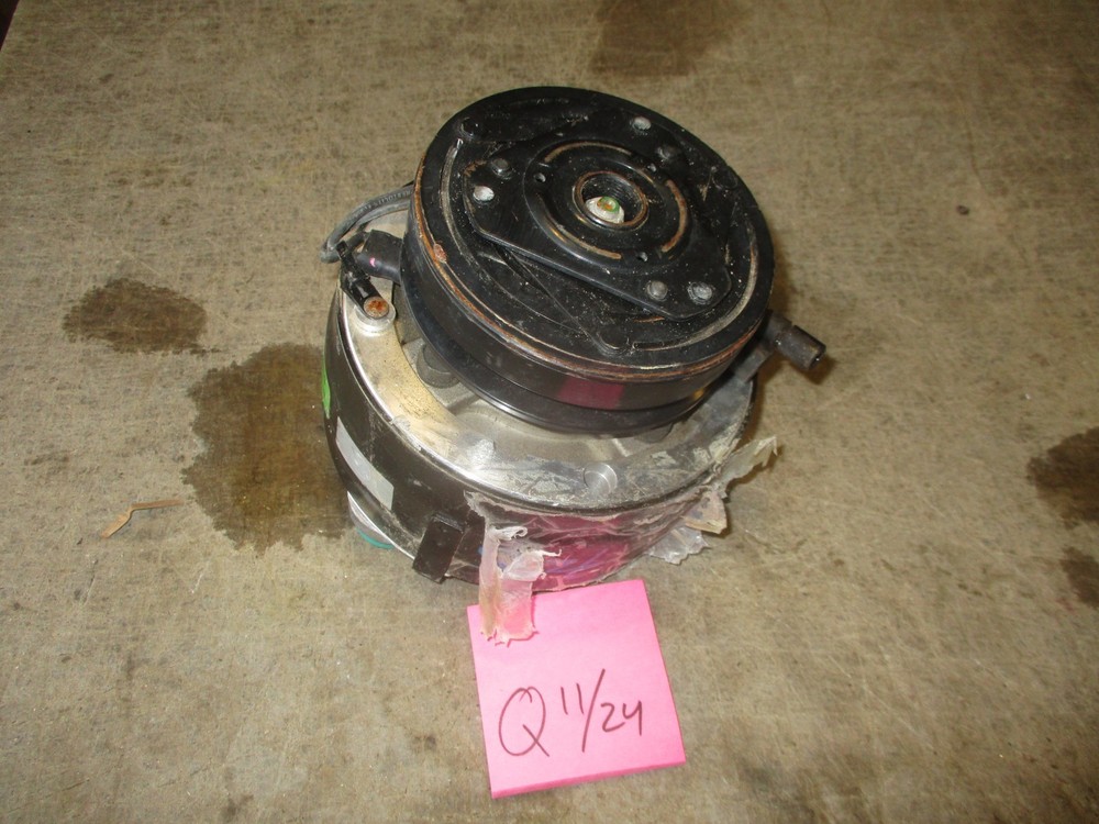 NOS 2-Wire A/C Air Conditioning Compressor 24v V-Belt, HMMWV