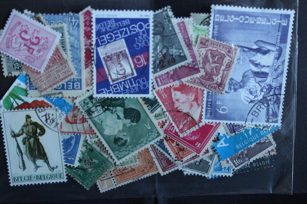 100 Used Belgium Stamps