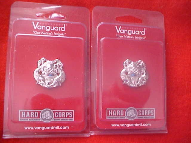 ( 2 ) US Navy - First Class Diver - Breast Insignia - Mirror Finish