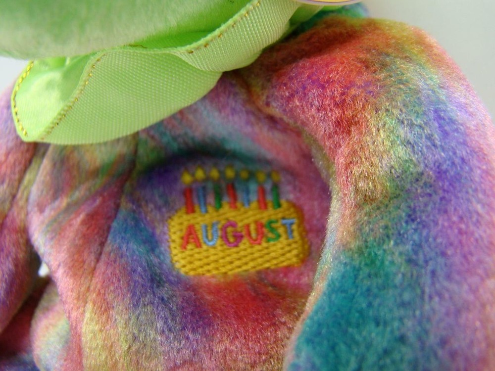 New TY AUGUST BIRTHDAY BEAR YEAR 2001