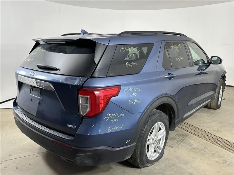 Camera/Projector Camera Windshield Mounted Fits 20-24 AVIATOR 2647752