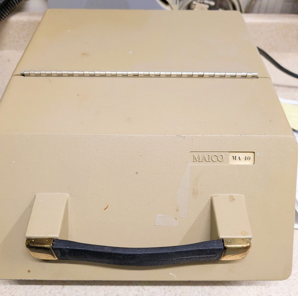Maico MA 40 Audiometer with Headset