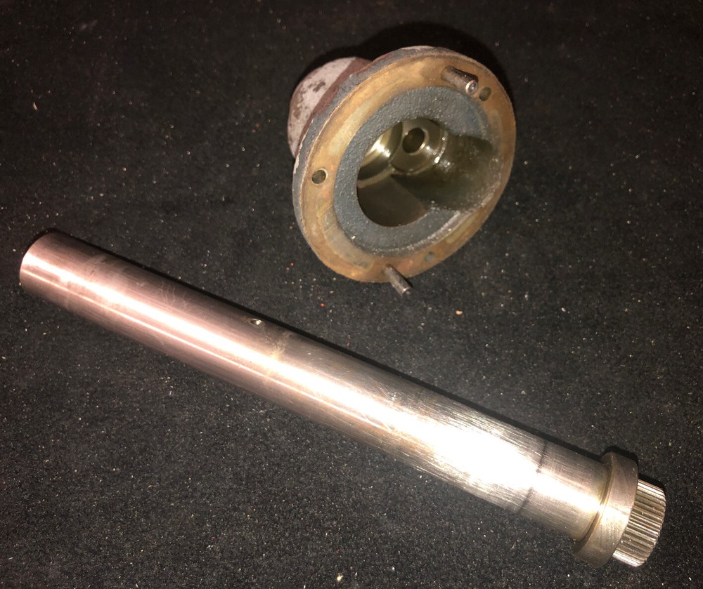 K. O. Lee Surface Grinder Model B2062B Table Adjustment Handle Shaft