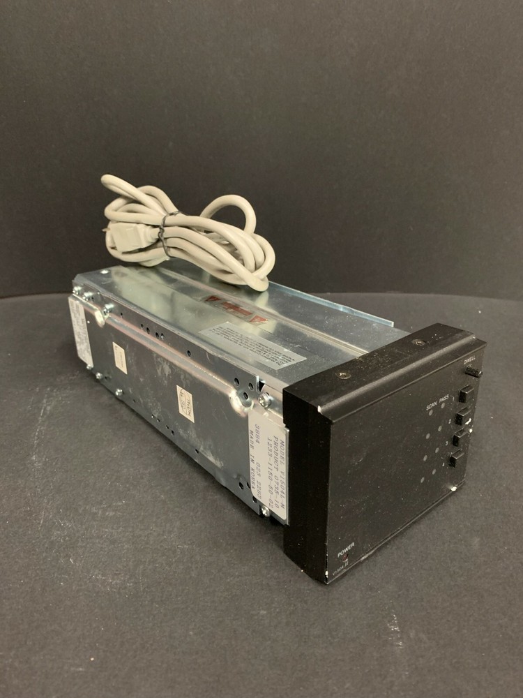 Vicon Industries V1504L-M Video Switcher