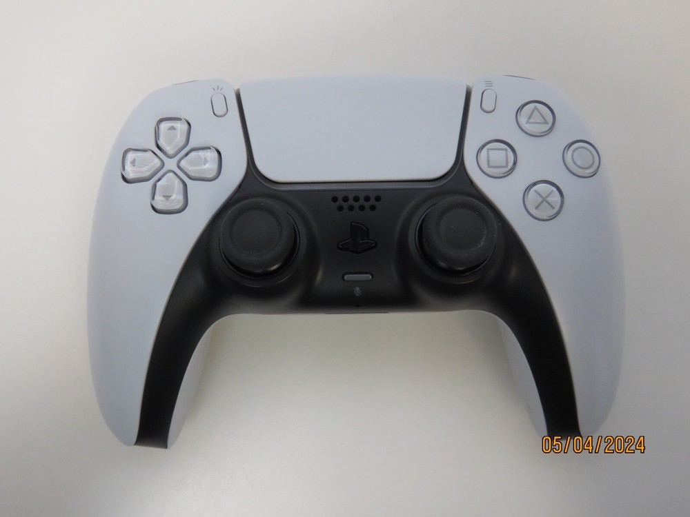PlayStation 5 DualSense Wireless Controller - HALL EFFECT JOYSTICKS