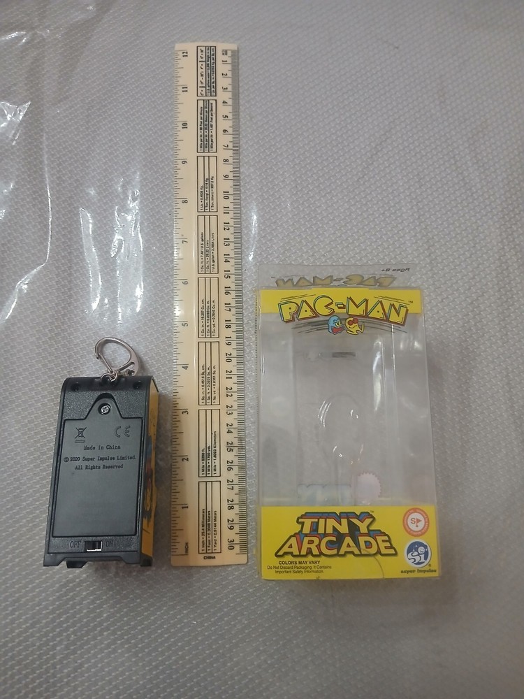 Pac Man Mini Arcade Machine Keychain 2017 Super Impulse Limited Bandai