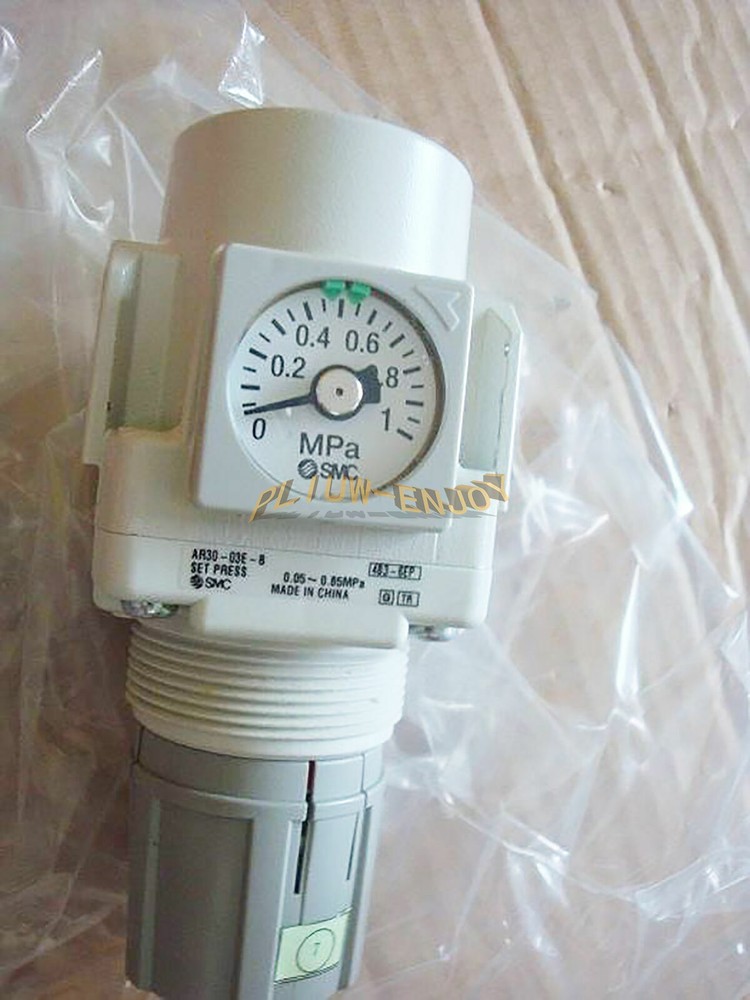 ONE SMC AR30-03BE-B Pressure Reducing Valve New