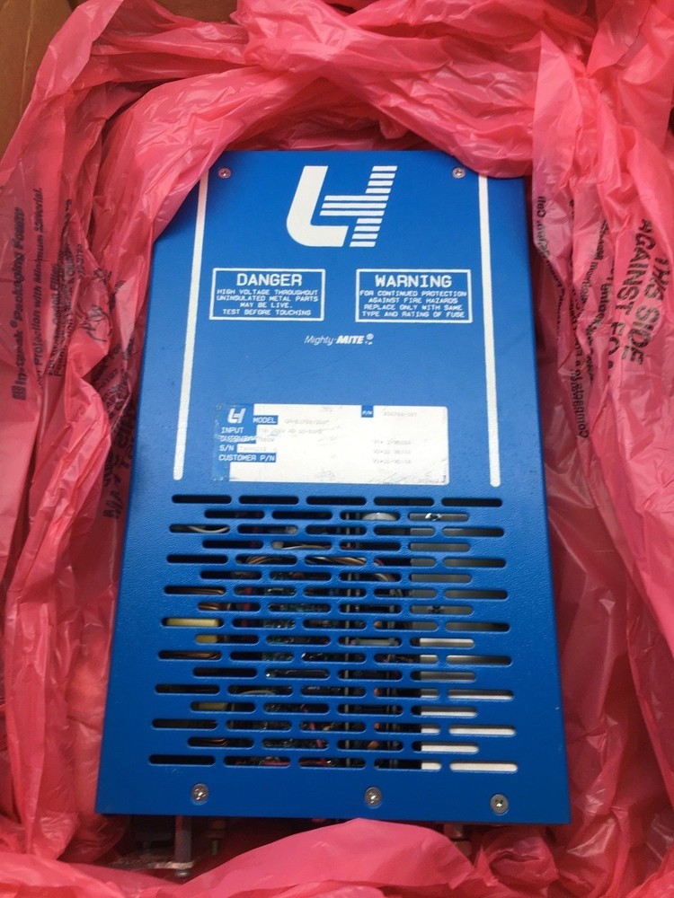 LH Research CM-E3708/208 1000W  Power Supply
