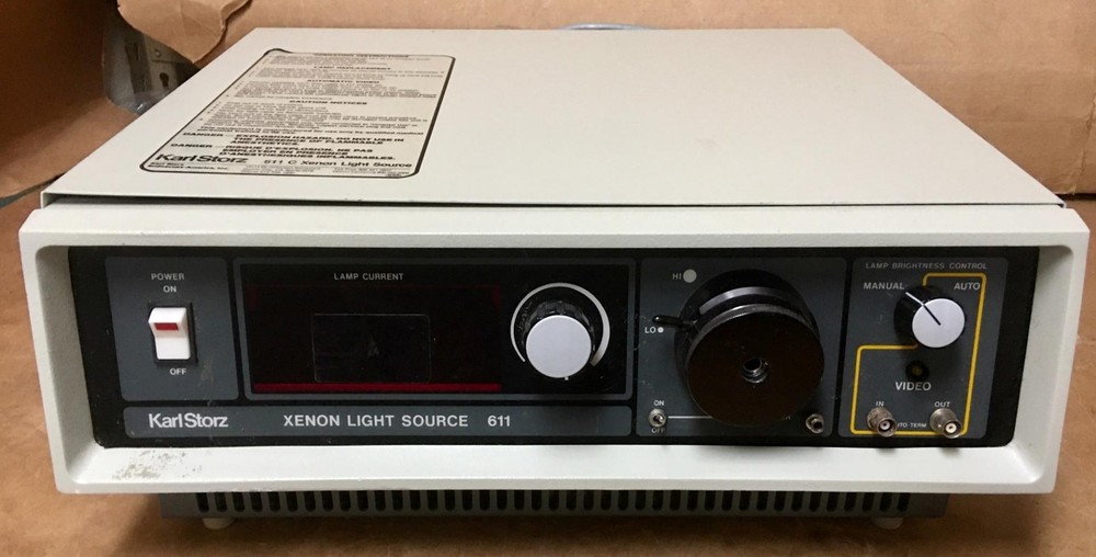 KARL STORZ 611C XENON LIGHT SOURCE ! G