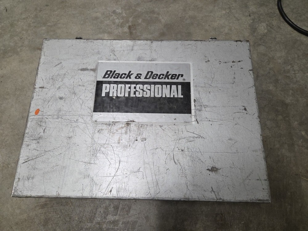 BLACK & DECKER PROFESSIONAL MACHO 2 ROTARY HAMMER DRILL Tested