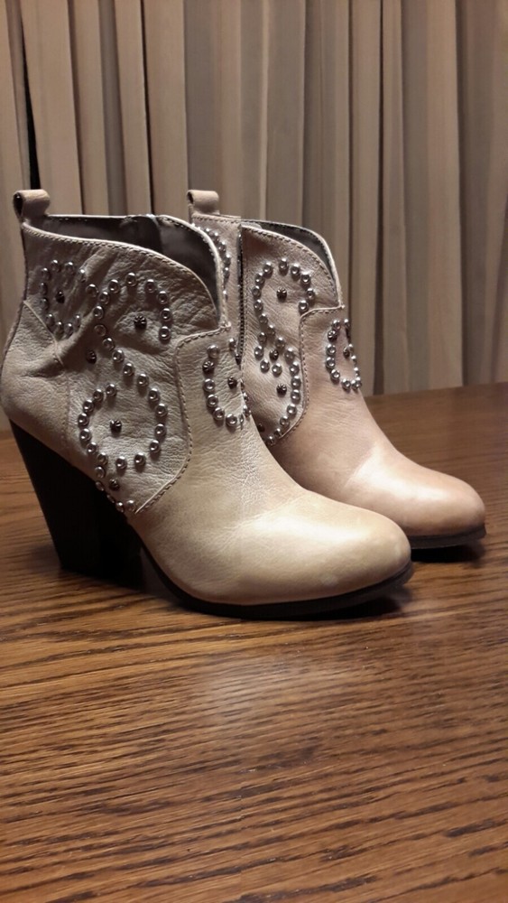 Steve Madden Women's leather ankle boots
