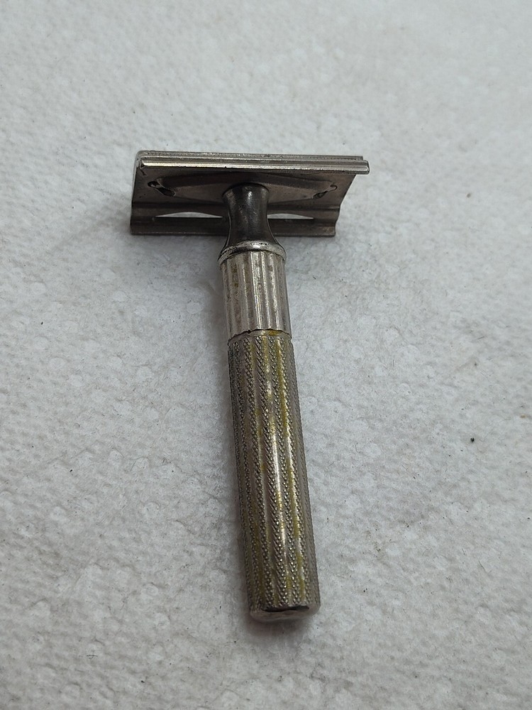 Vintage Original 1940's Gillette Tech Razor No Date Code