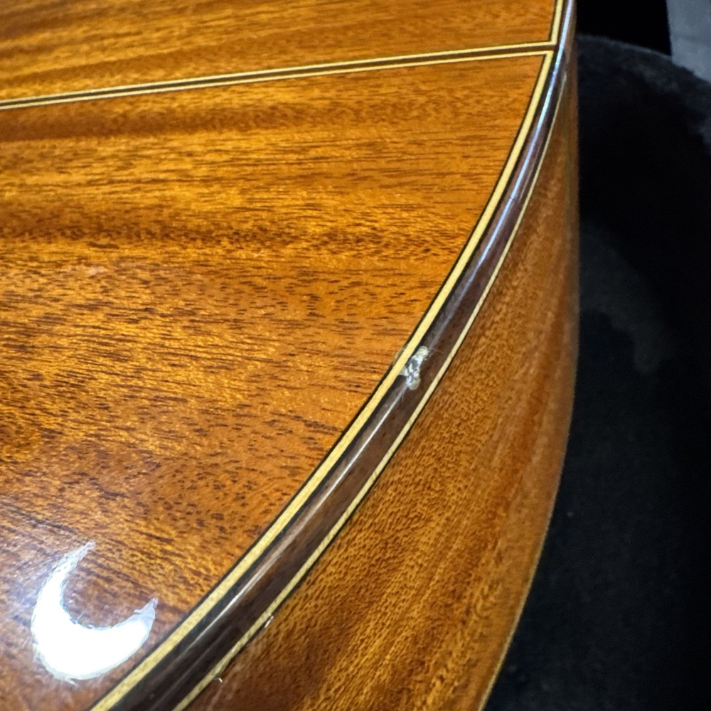 Cordoba C9 Luthier Series Solid Cedar Top Classical Guitar + case Nice!