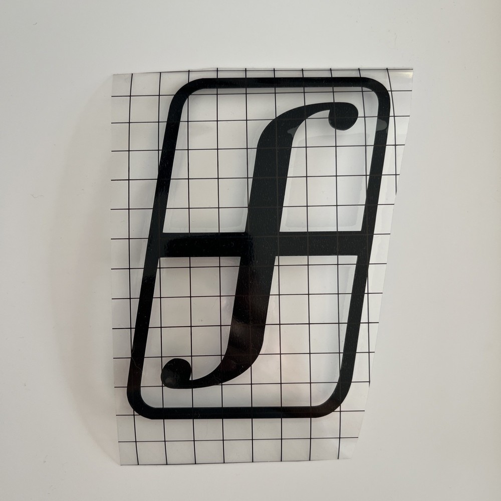 FORUM Black / Die Cut Sticker / Snowboard / Medium / 13cm Tall