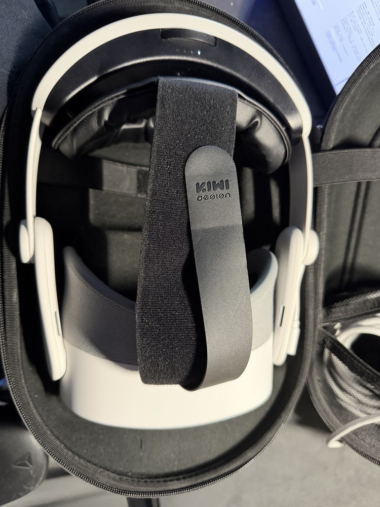 Meta Quest 3S 128GB Bundle