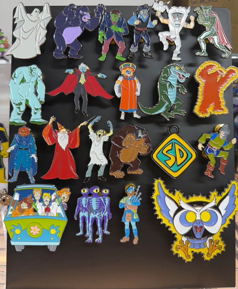 Scooby Doo SERIES 8 6 Pin PACK SPECIAL #623