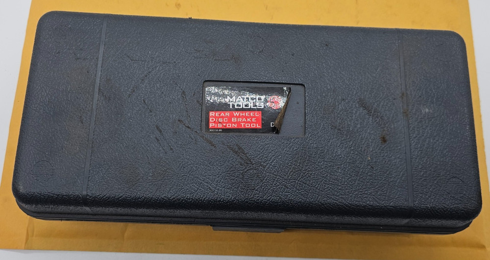 Matco Tools DB25 Rear Wheel Disc Brake Piston Tool Set Pre-owned