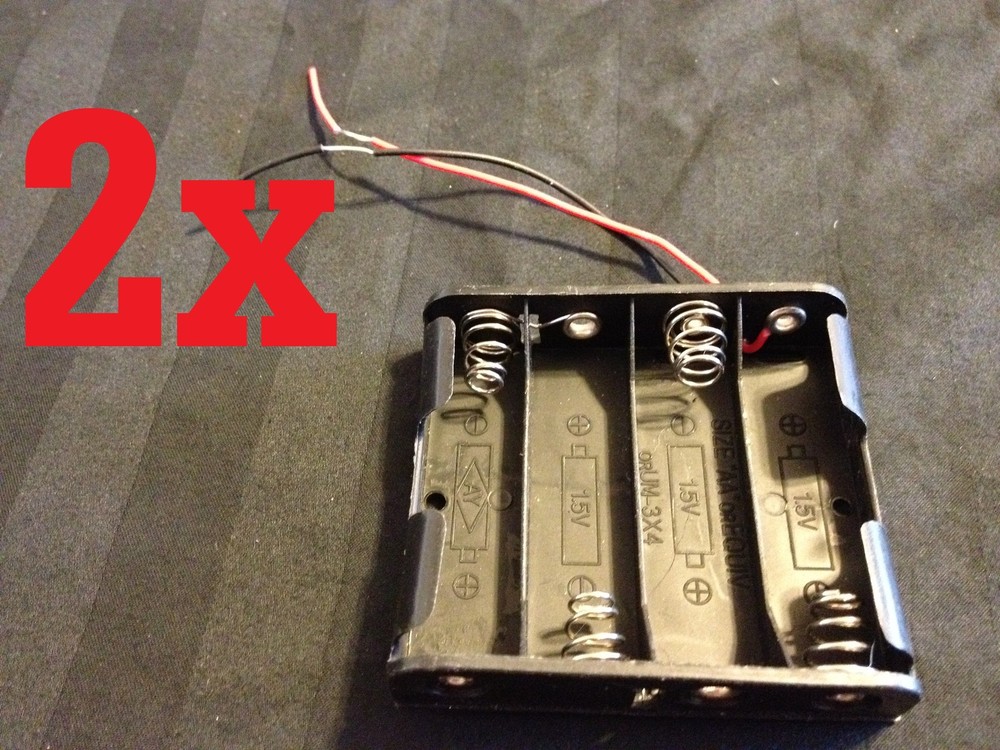 2  Plastic Battery Holder 4 AA Wire Leads cell 6v case b26