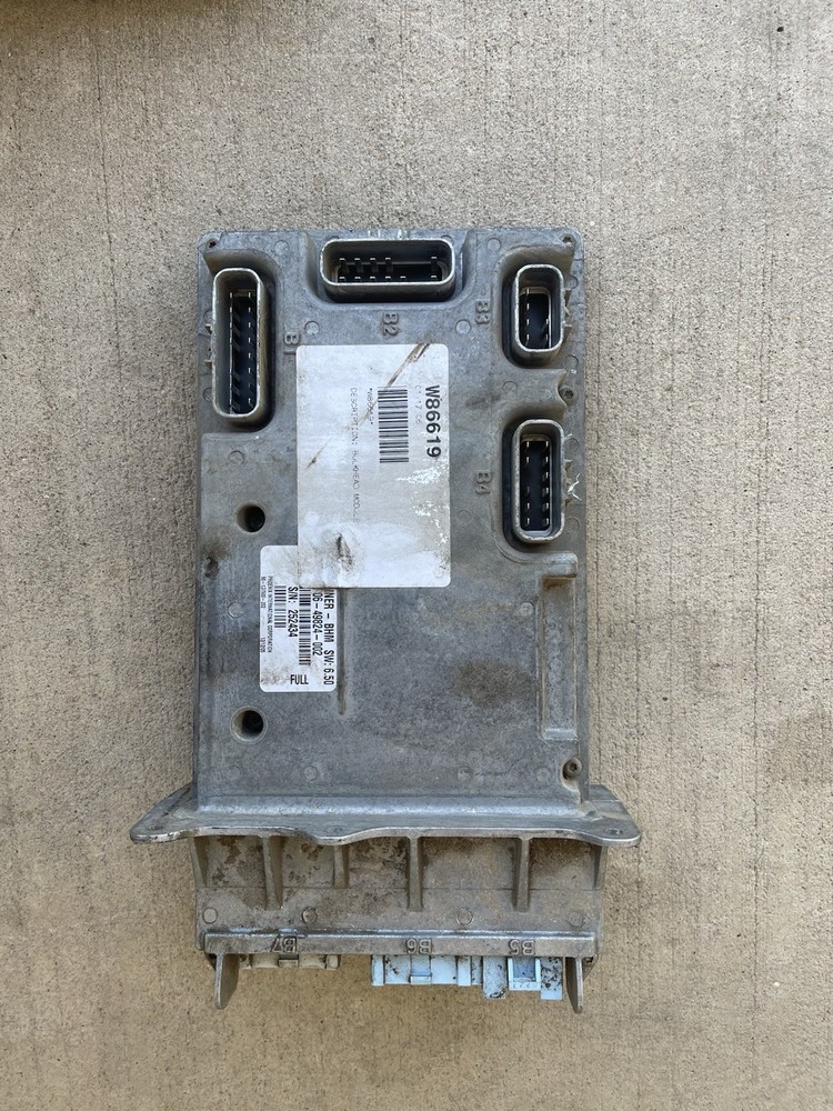 06-49824-002 FREIGHTLINER M2 106 bulkhead module 2006