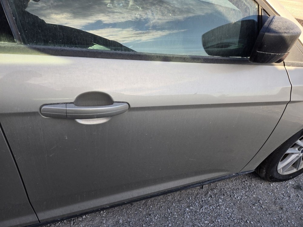 2015-2018 Ford Focus Front 4.2" Display Screen