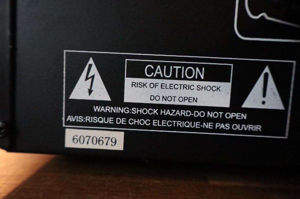 GEMINI CD 200 SYSTEM DJ Setup - Control Unit & Dual CD Player