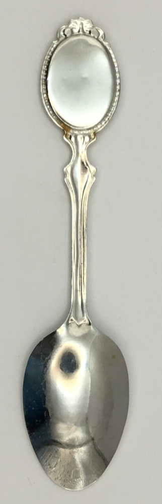 Cape Cod, Massachusetts - Vintage Souvenir Spoon Collectible