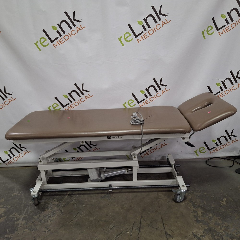 Armedica AMBA 200 Treatment Table