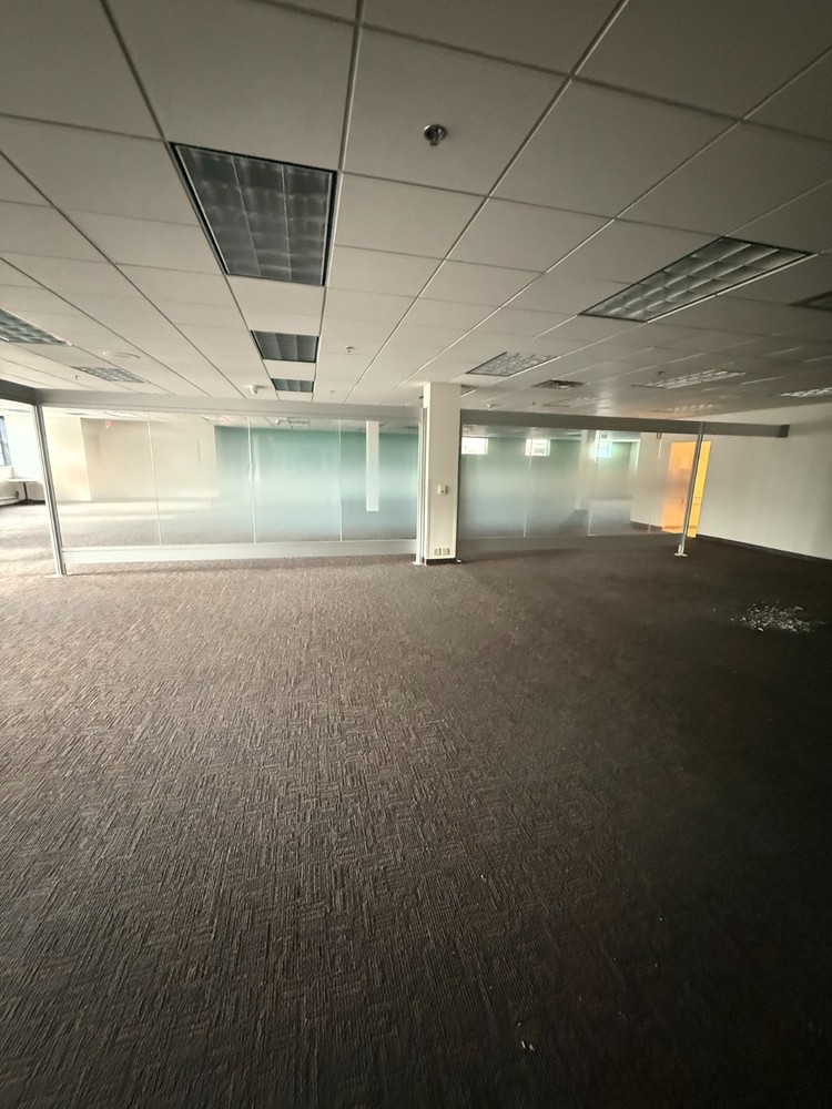 Frosted Glass Partitions with Aluminum Frame