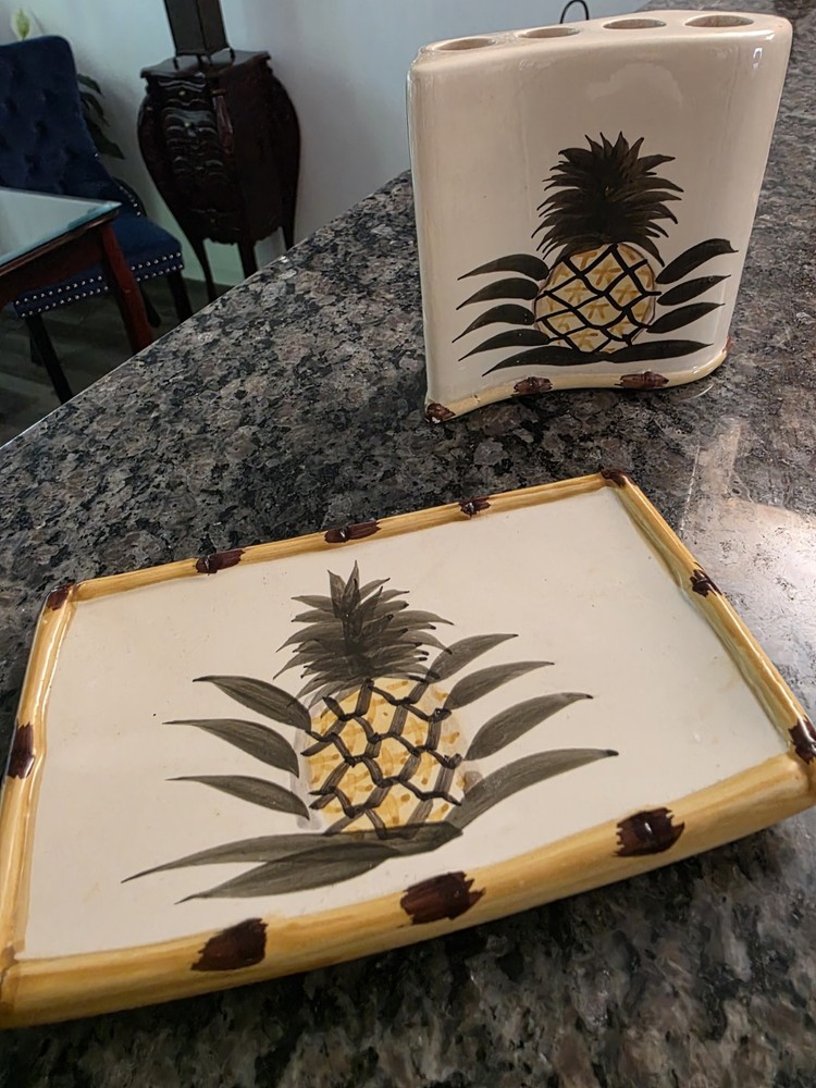 Pineapple Toothbrush Holder & Soap Dish