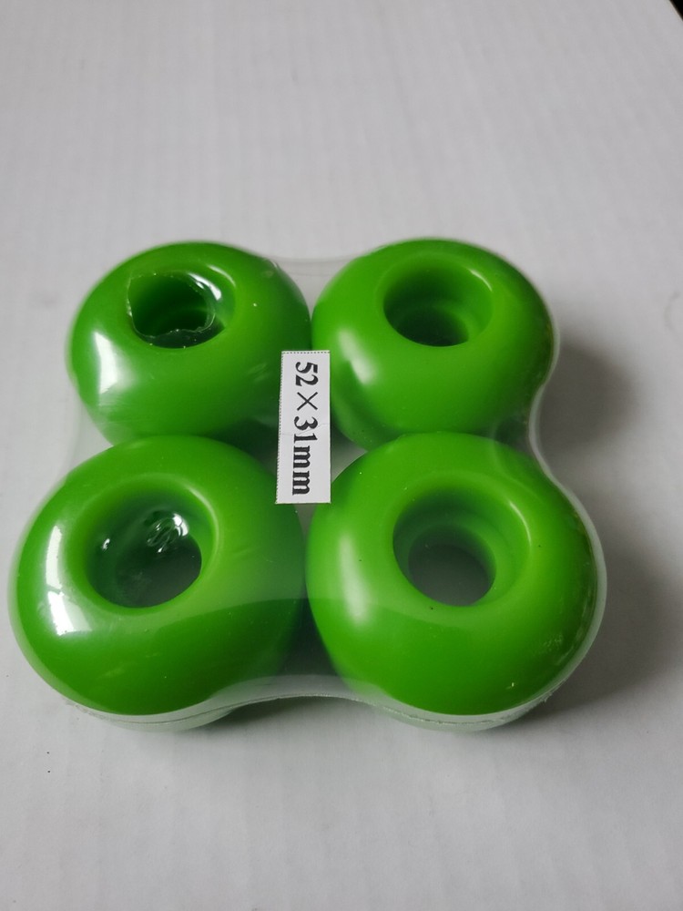 Vintage Skateboard Heartagarm Wheels