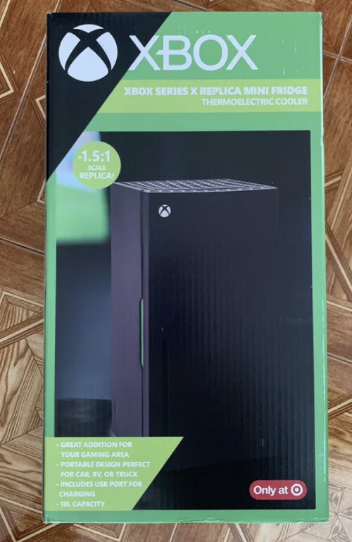 Xbox Series X Replica Mini Fridge