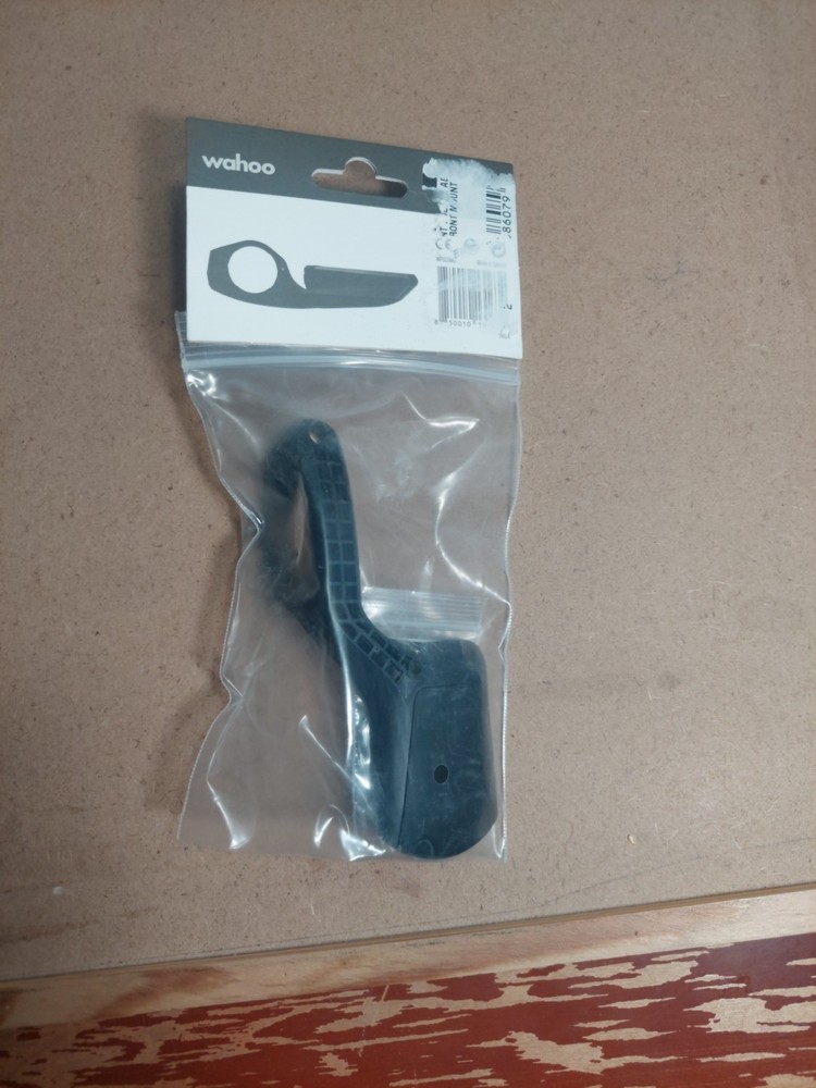Wahoo ELEMNT Bolt Out-Front Mount Black, WFCC5M1