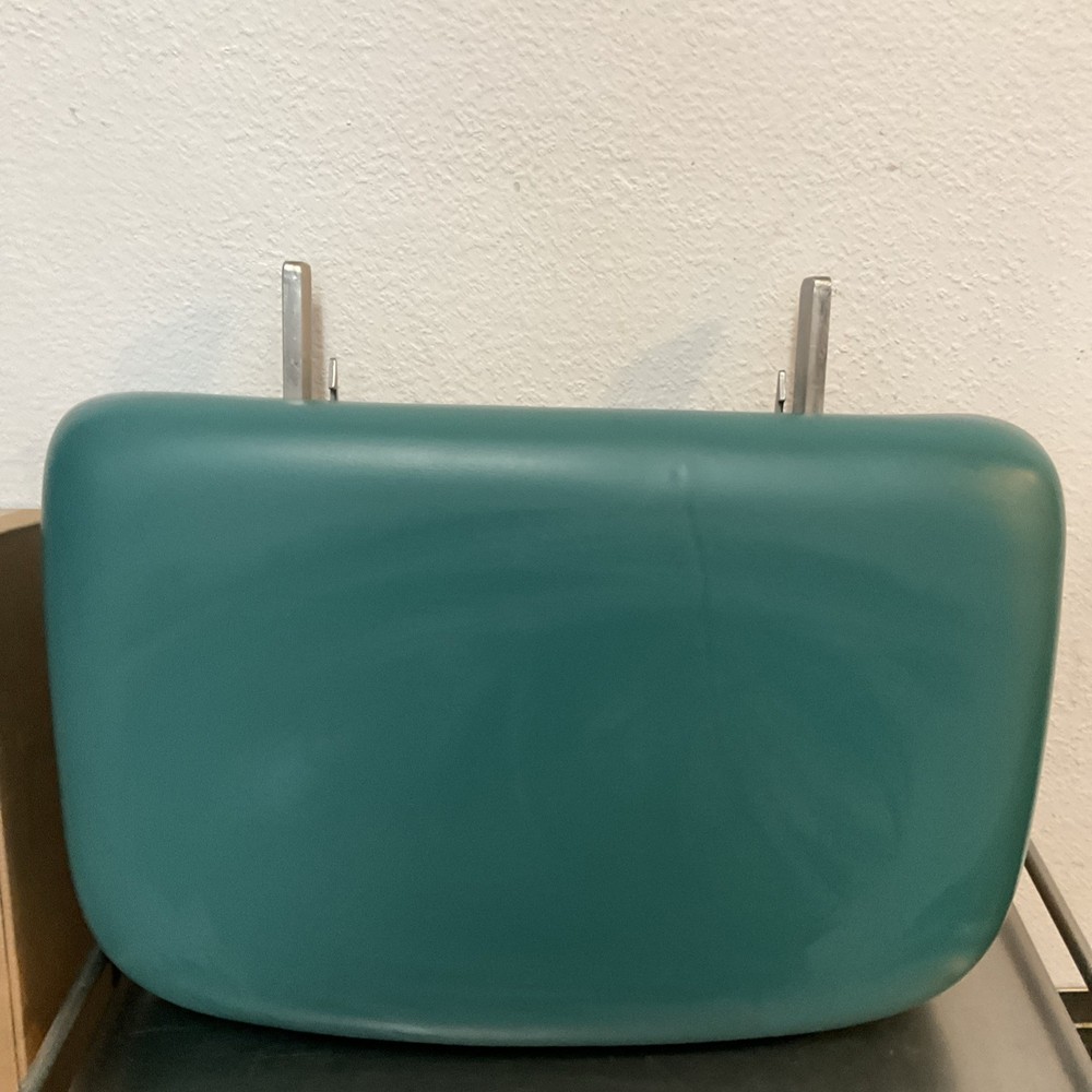 Foot Pillow With Mount For Midmark 75 Evolution Green