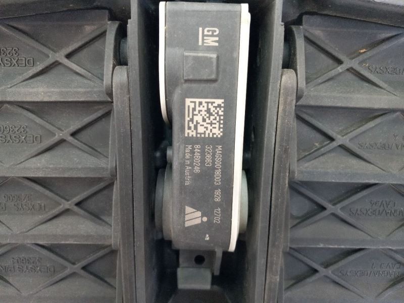 2019 TRAVERSE Active Air Shutter 357938