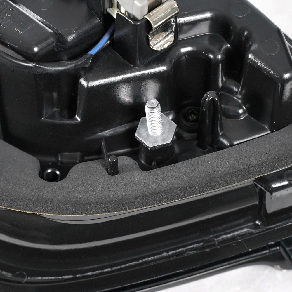 For 2017-2026 Jeep Compass Inner Halogen Tail Light Rear Lamp Right Passenger