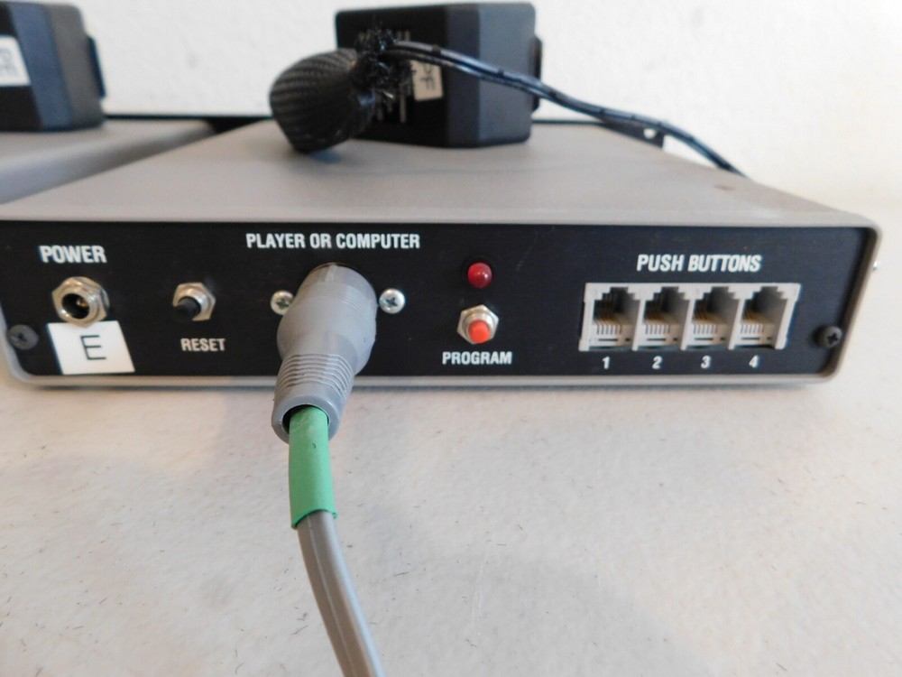 2 Museum Technology Source Inc. RS-232 HD-204 Adtec Controllers Version 1.22