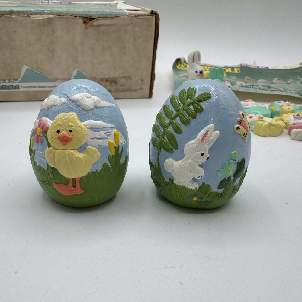 Wee Crafts Easter Scenes Ready to Paint Gypsum Egg 2.5” Figures Extras Complete