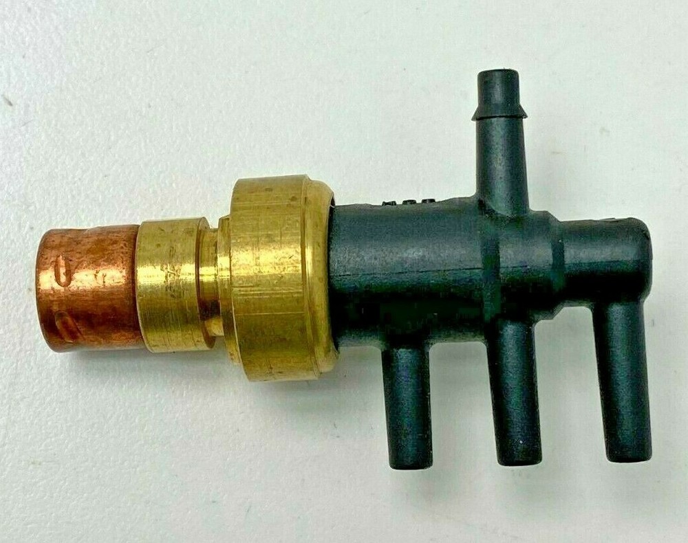 SMP PVS167 NEW Ported Vacuum Switch
