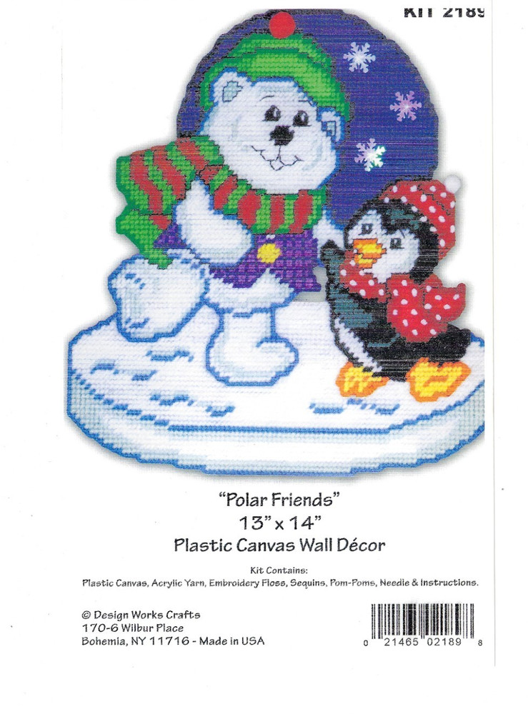 POLAR FRIENDS  Wall Hanging  plastic canvas  PATTERN (#TF0457)