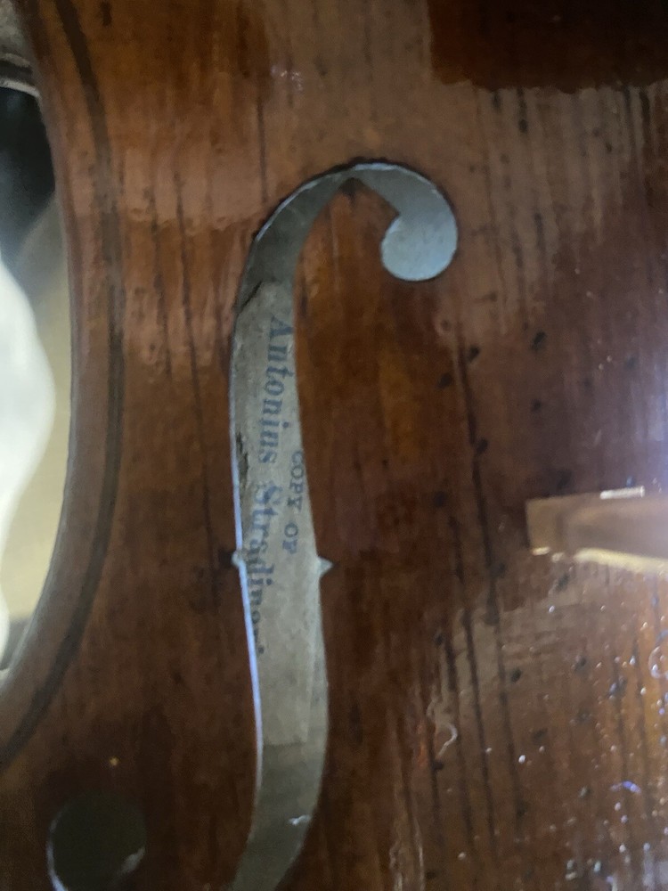 antonius stradivarius violin