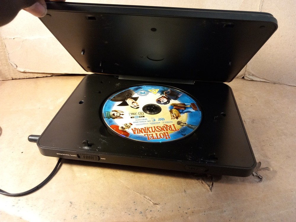 NextBase In-Car 7” DVD Player SDV48-A + POWER SUPPLY