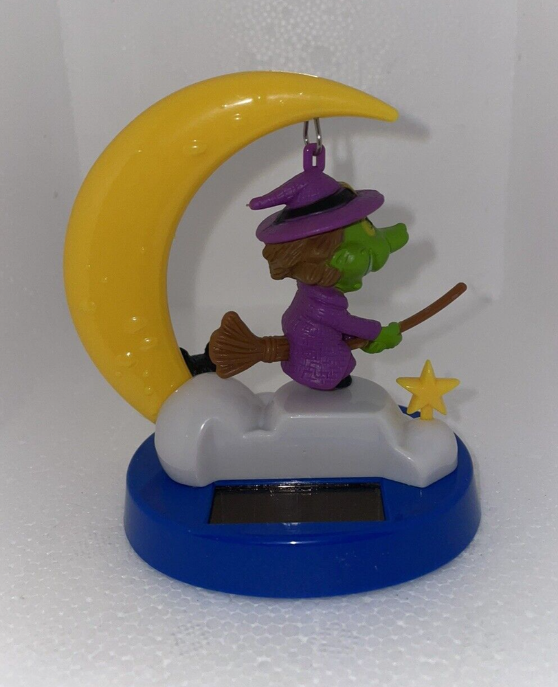 SOLAR SWINGING WITCH DANCING HALLOWEEN SUN CATCHER