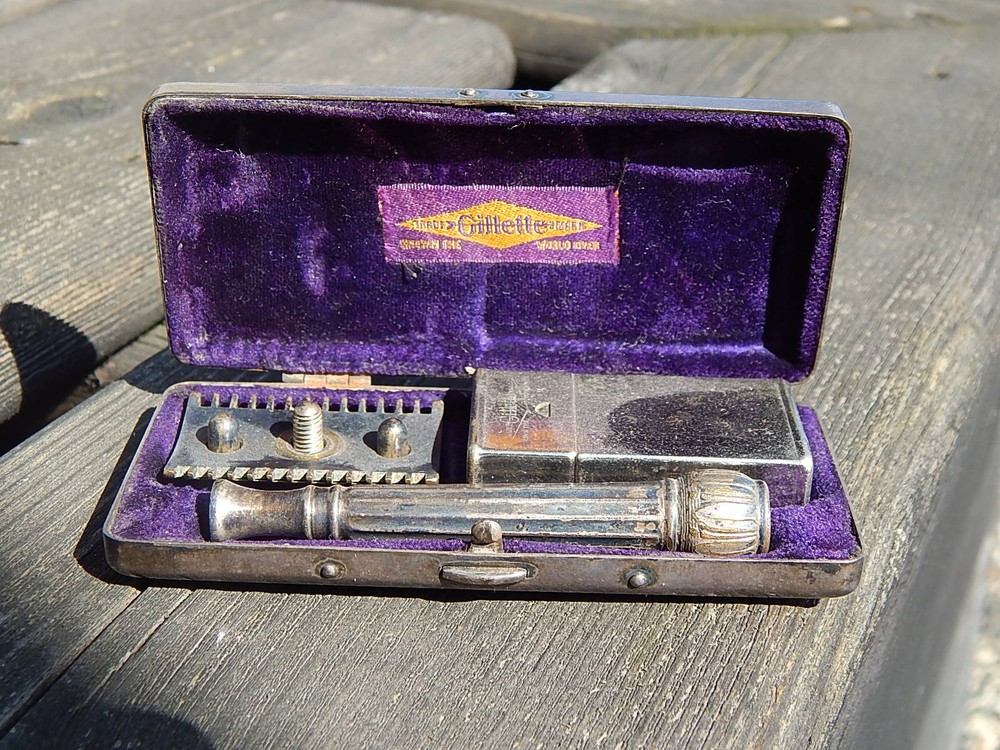 Vintage Gillette ABC pocket set